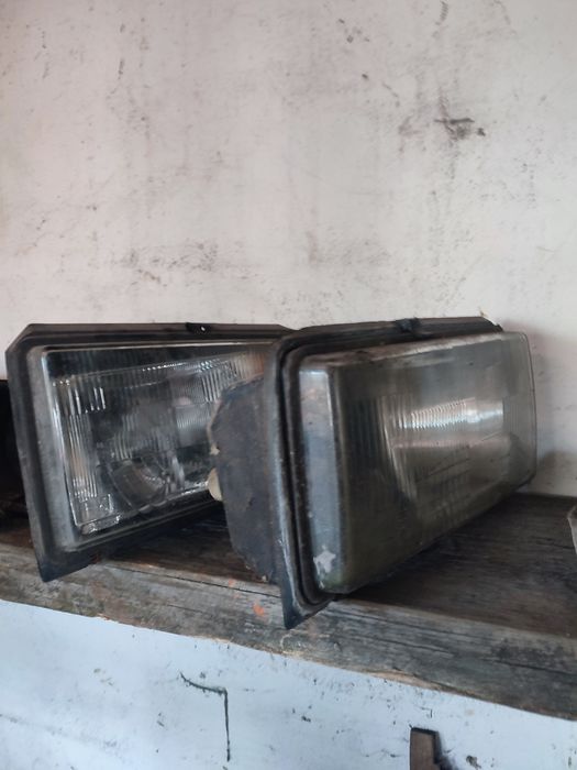 Продам Фари, стопи, дзеркала, вікна Ваз 2105