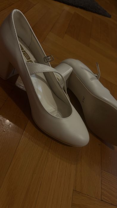 Buty ślubne super wygodne! 38,5