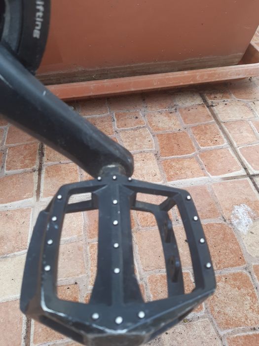 Bicicleta btt/ híbrida