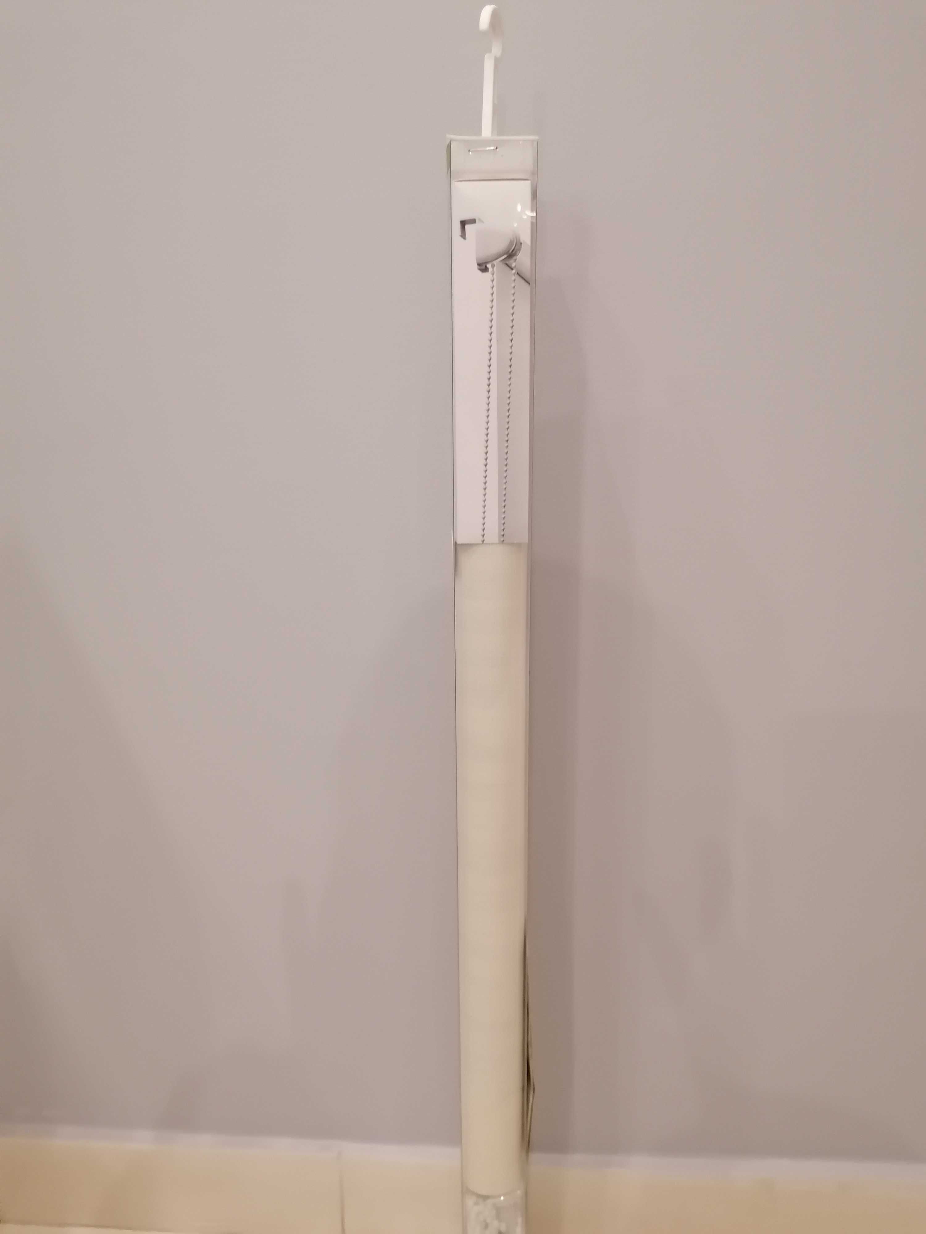 Roleta Prakto, mini, zwijana 56,5x150, kremowa