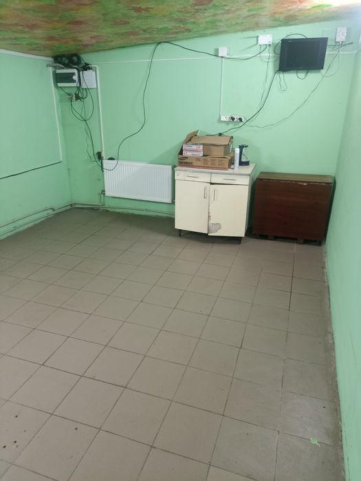 Продам приміщення  . Можлива oренда.