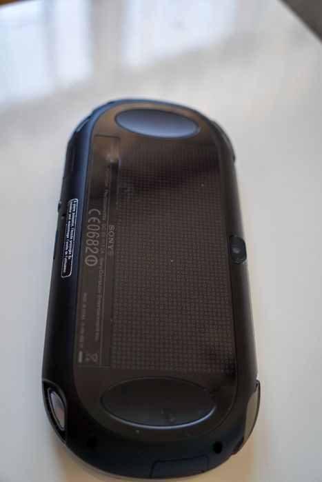PlayStation Vita PCH-1104 3G/WiFi