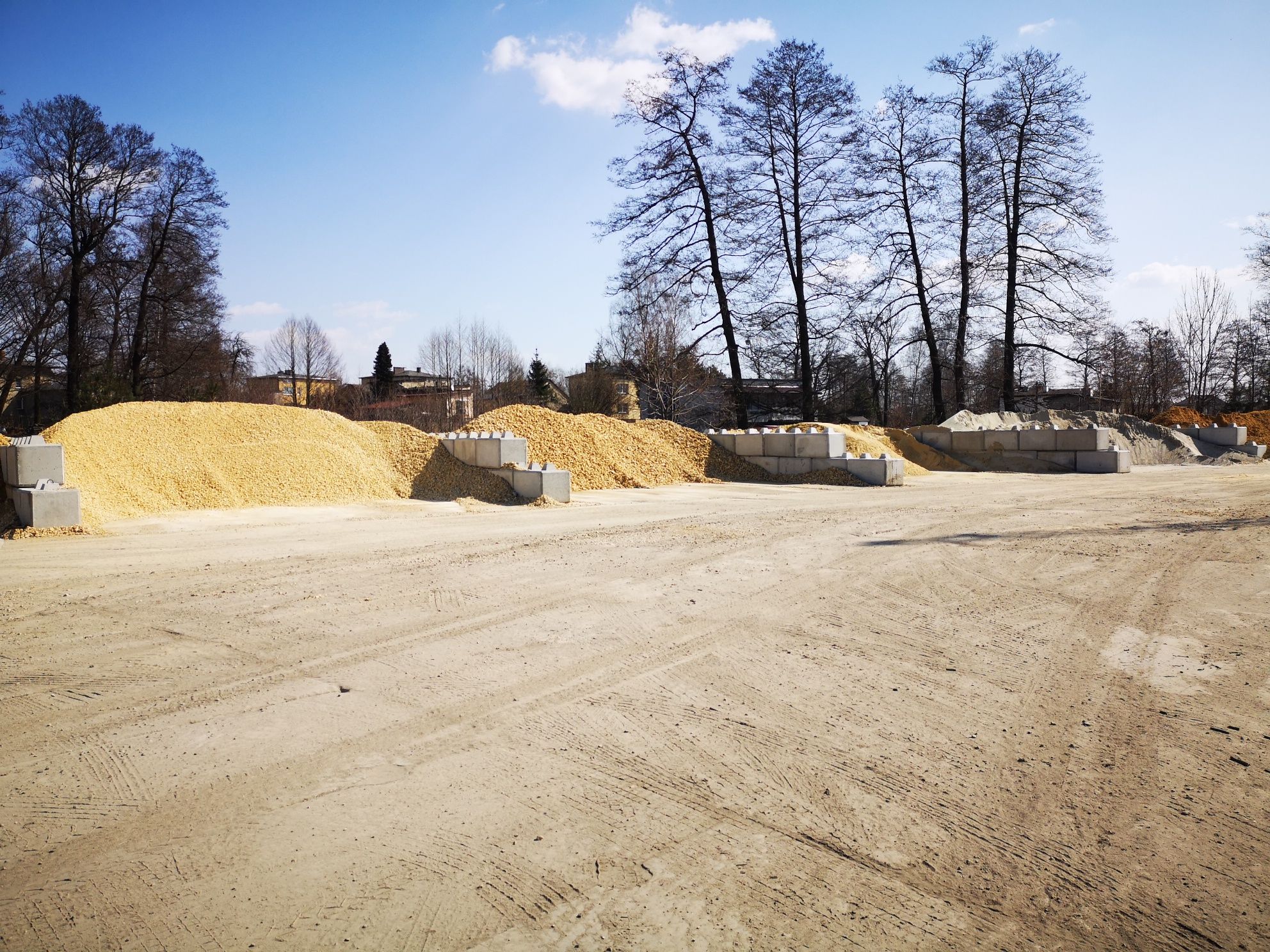 Piasek budowlany z dostawą na budowę,piasek kopany, piasek podsypkowy