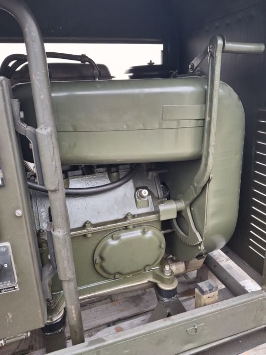 Wojskowy agregat prądotwórczy PAB4 4kw. 400v
