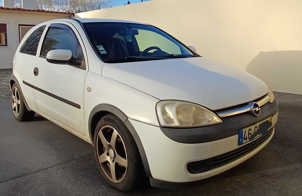 Opel corsa C 1.7 DI comercial
