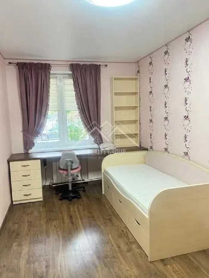 Продаж 2к квартири з автономним опаленням на соцмісті