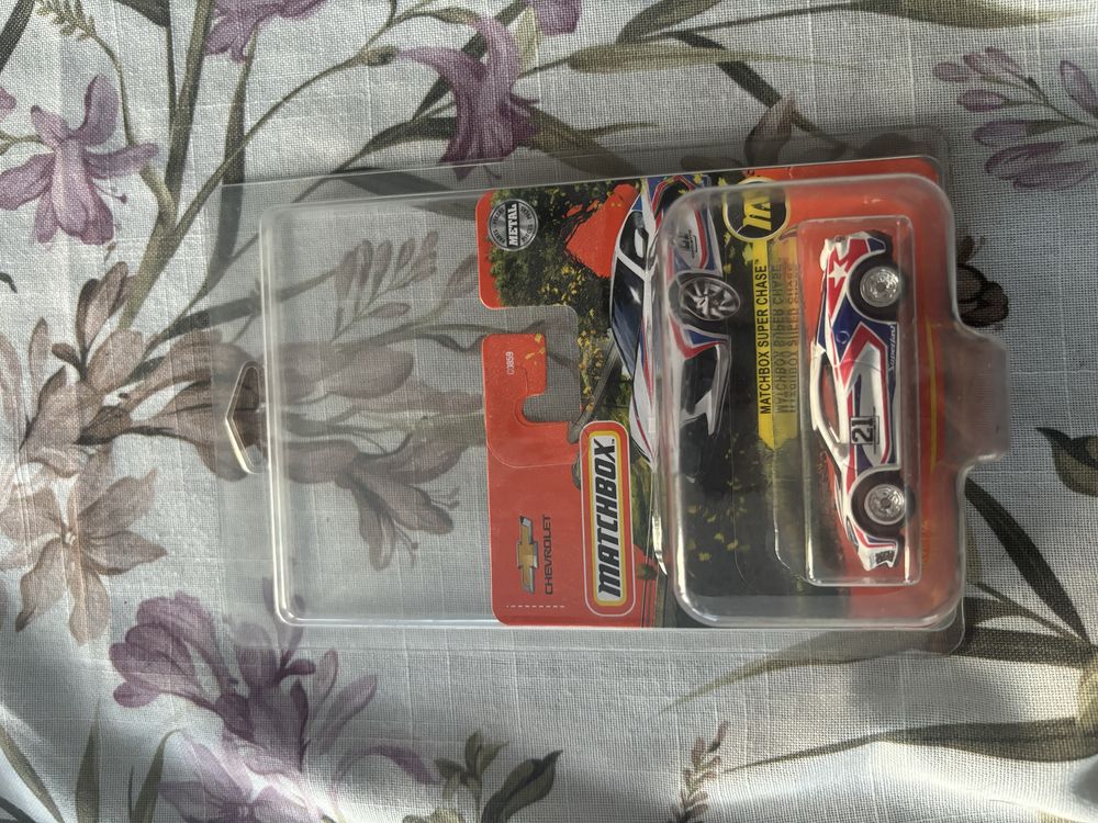Matchbox corvette c8 super chase