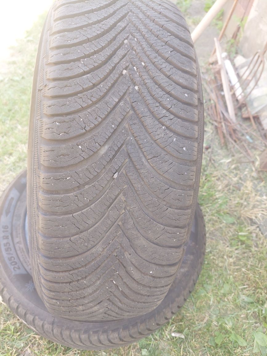 Зимові шини Michelin Alpin 5 (205/55R16 99H)