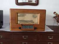 Radio antigo RCA