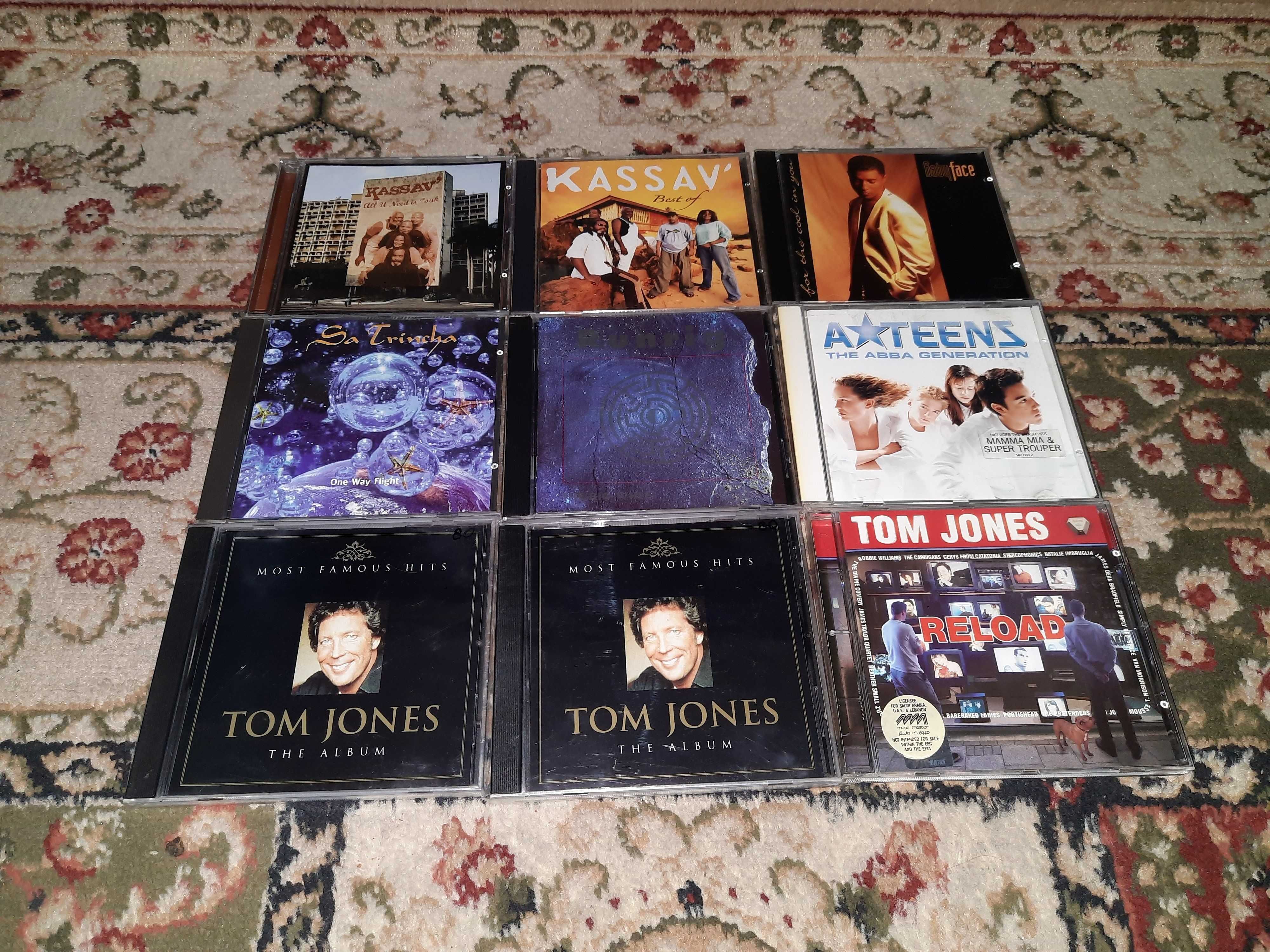 CD диски фирменные Bee Gees