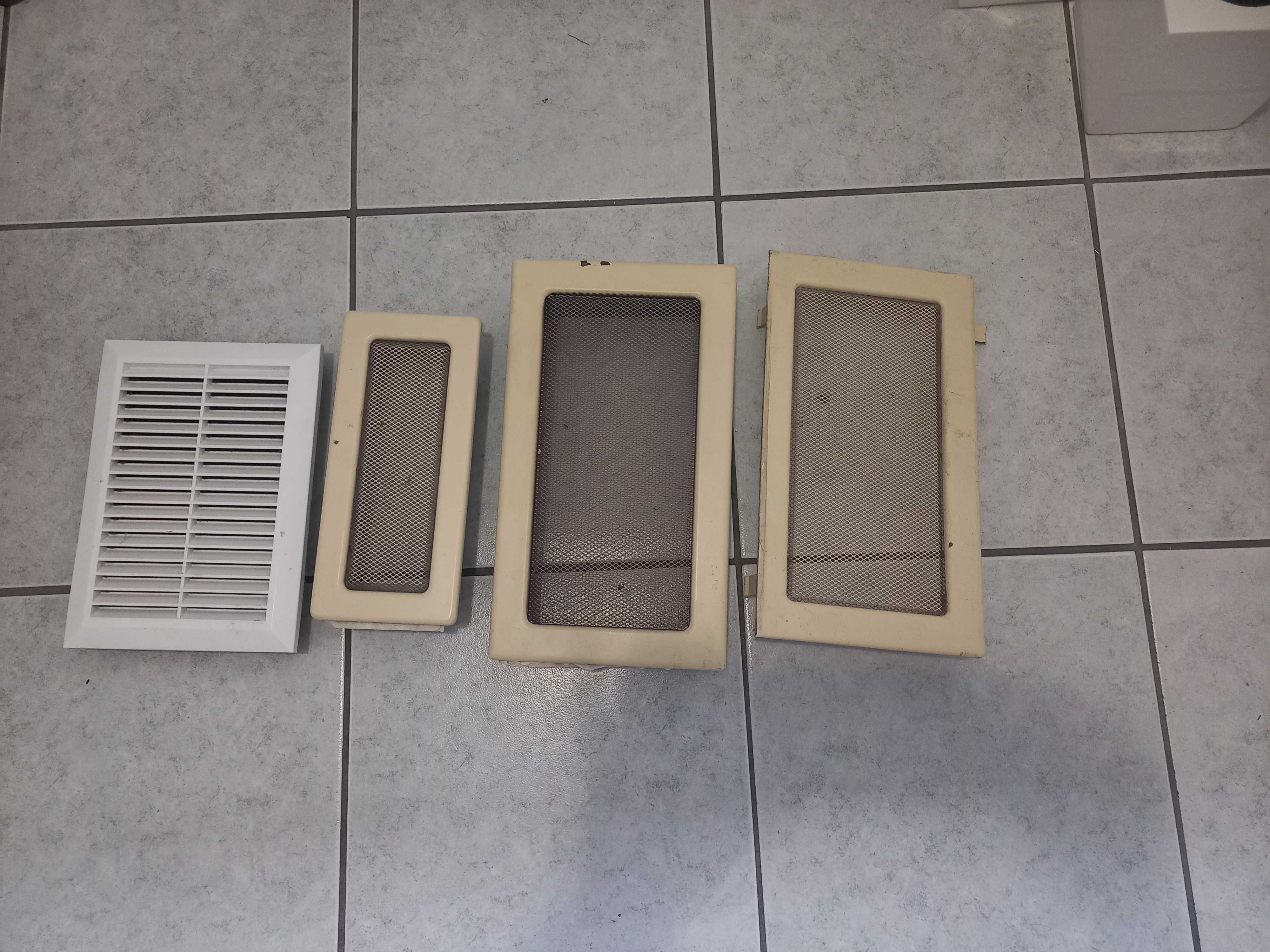 Obudowa, opaska, rama  kominkowa konglomerat z marmuru + kratka wlotow