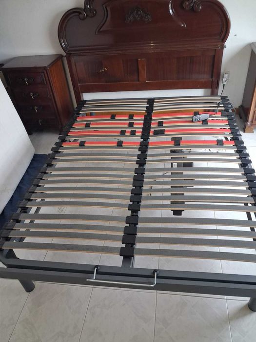 Vendo estrado elevatório eléctrico