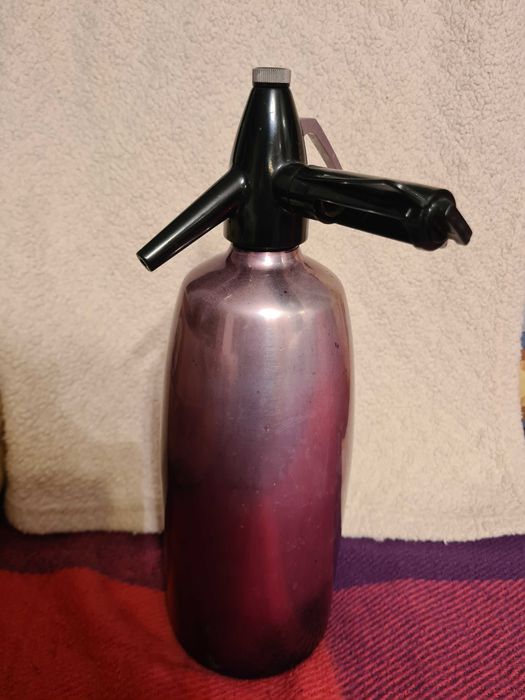 Dwulitrowy syfon na naboje dla kolekcjonera i nie tylko.