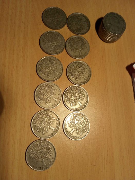 coleção incompleta de moedas de 1 esc. alpaca - aceito trocas