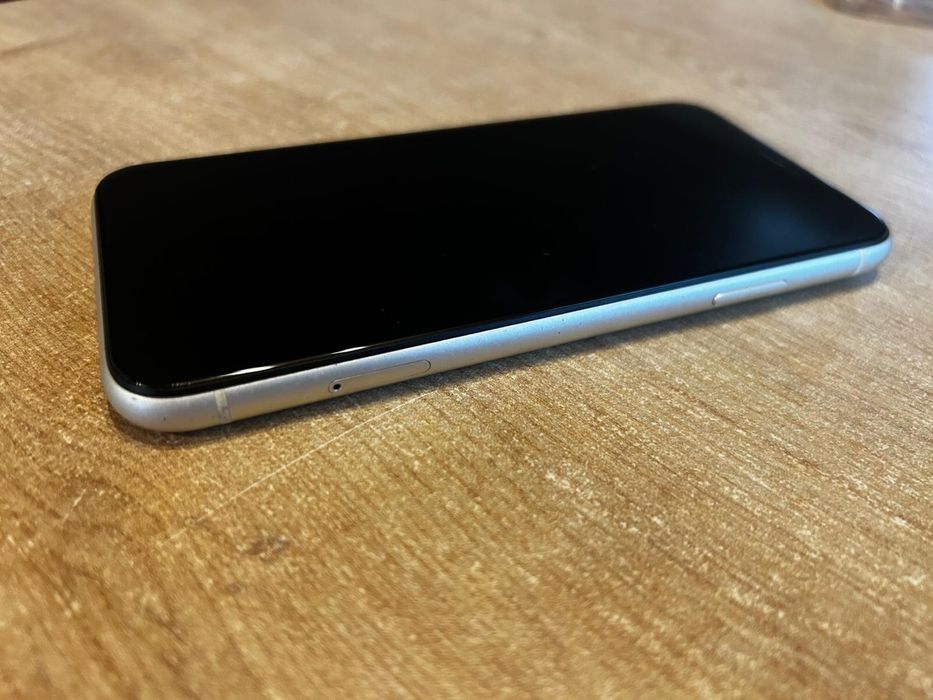 Iphone 11 64 Gb biały