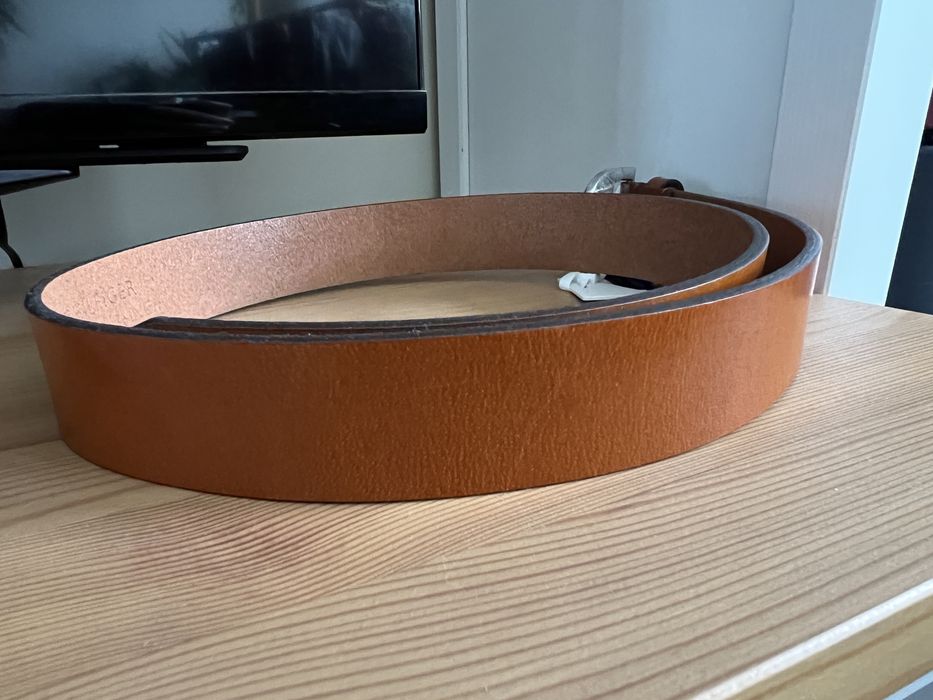 Pasek skórzany Tommy Hilfiger 90 koniakowy