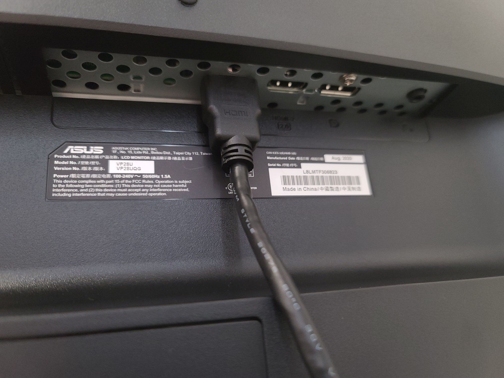Monitor Asus Gaming 4K VP28UQG