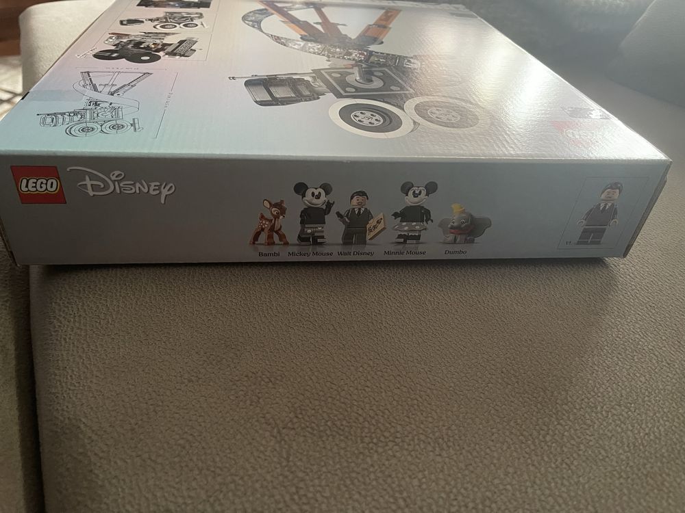 LEGO Walt Disney Tribute Camera