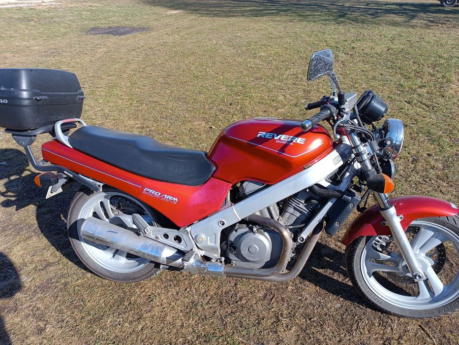 Honda NTV revere 650