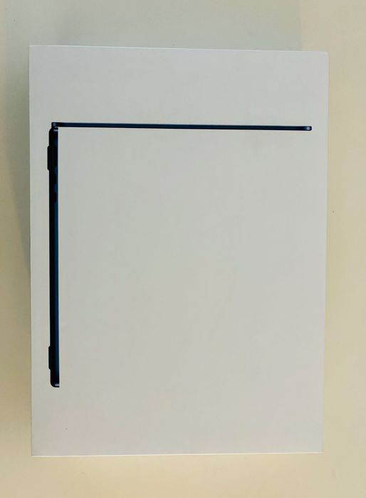 MacBook Air M2 – 13" – Midnight – 8GB/512GB – Excelente Estado