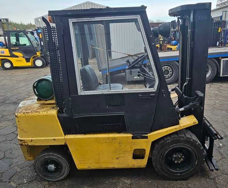 Hyster H3.00XLX wózek widłowy 3T triplex 4.80 m przesuw