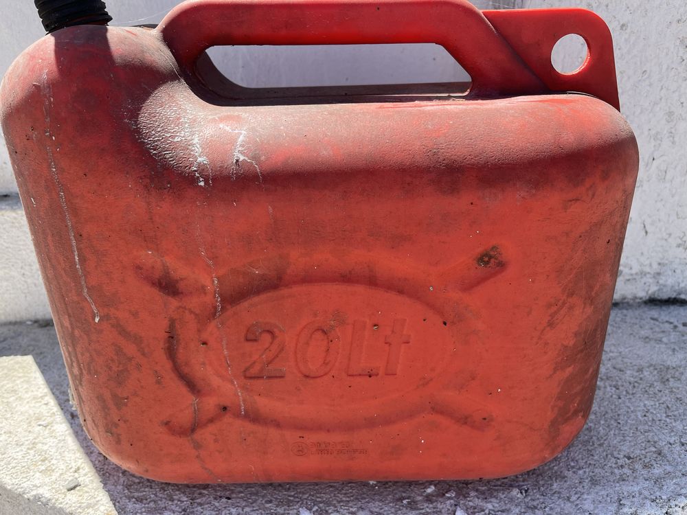 JERRICAN Deposito Gasolina 20L