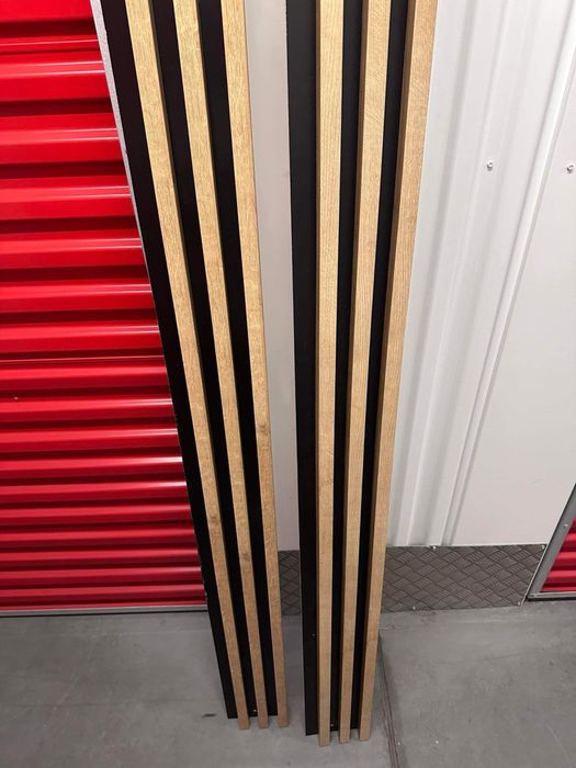 Lamelki na czarnym tle/ posiadam 2 sztuki, cena za sztuke