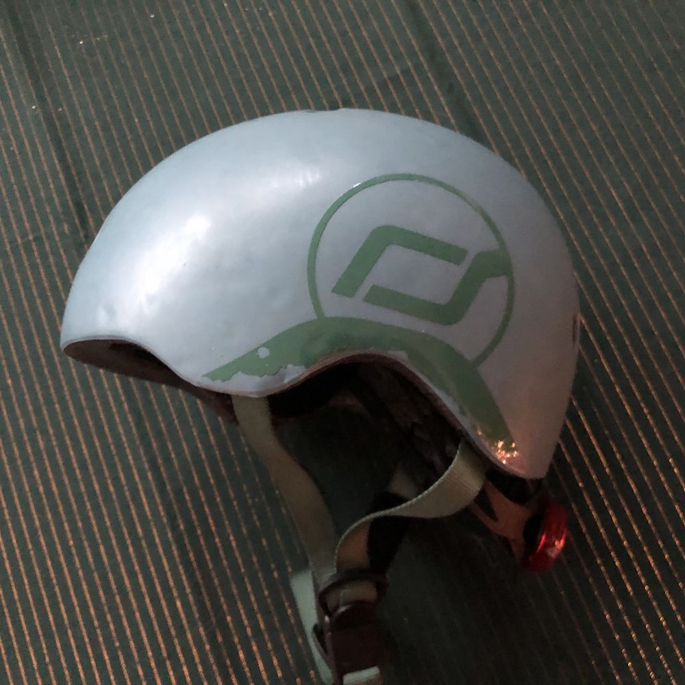 Kask Scoot airRide dzieciecy xxs-s regulowany ze swiatelkiem