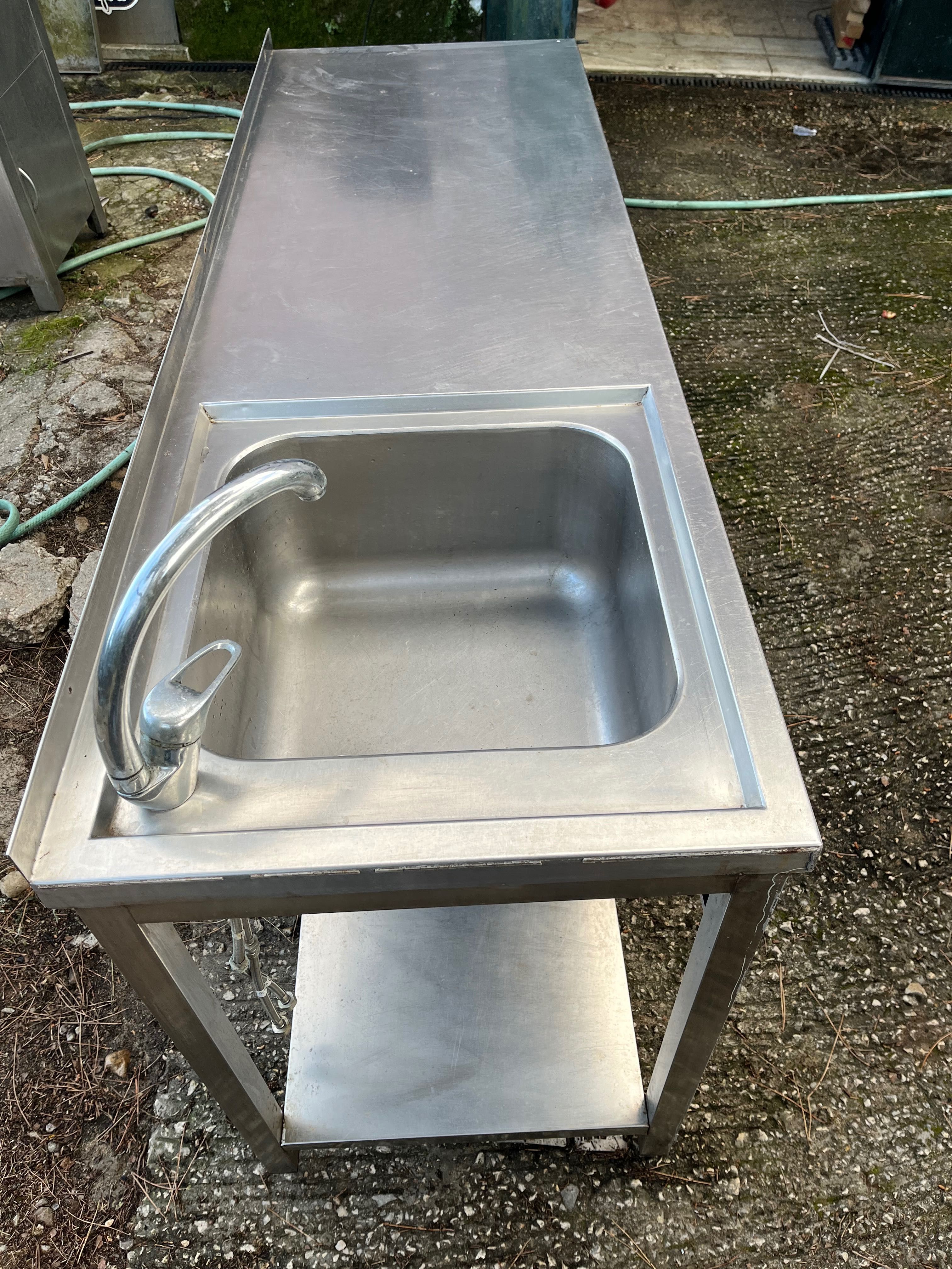 Bancada de inox retangular com lavatório à esquerda - 180cmx60cmx90cm