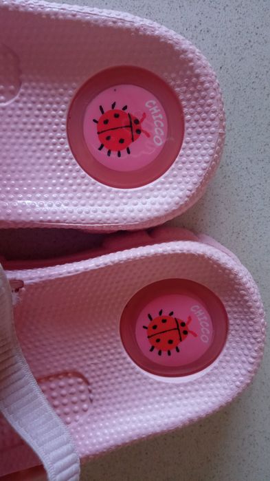 Sandálias Chicco novas número 26