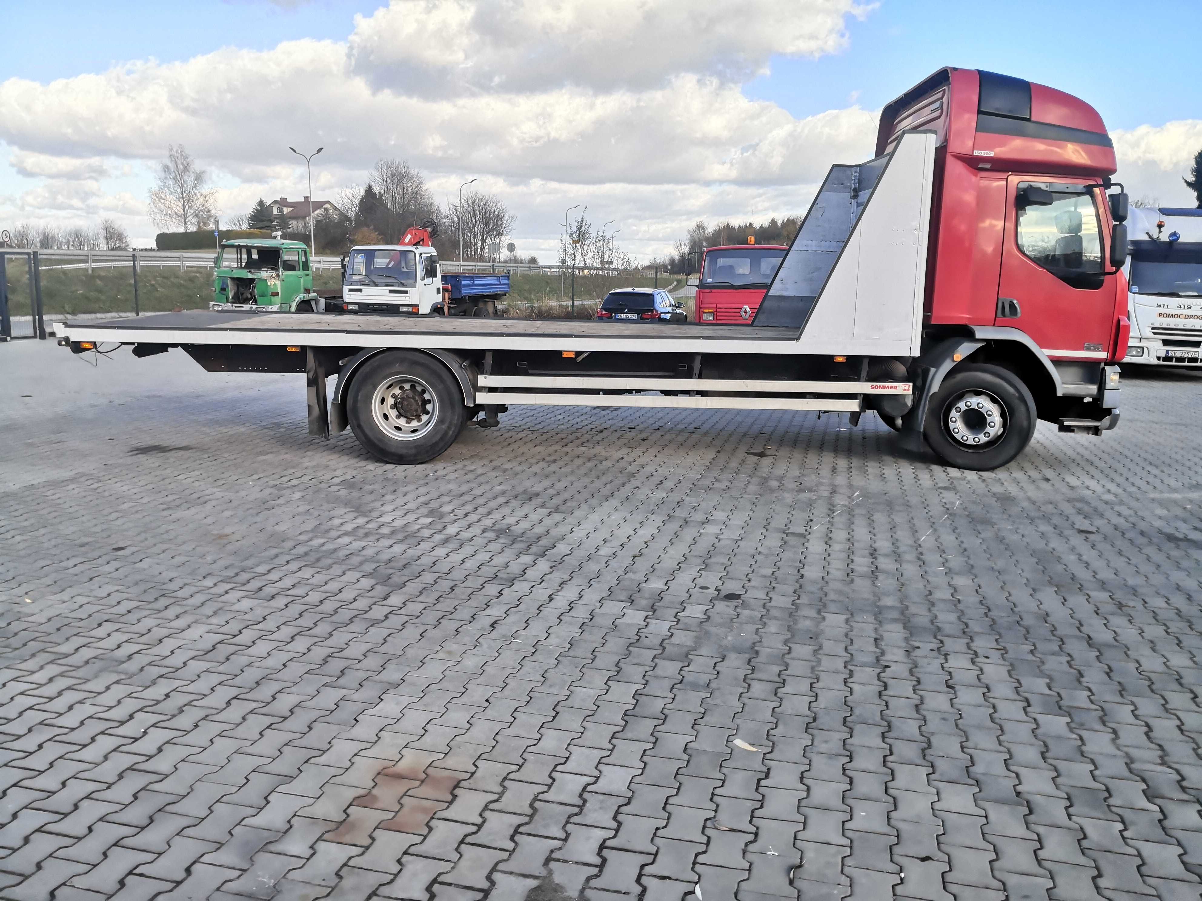 autolaweta DAF FA LF55 300G18 ŁAD 10T pomoc drogowa laweta