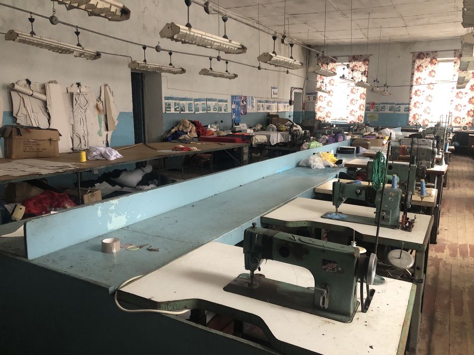 Продам швейний цех з обладнанням та прилеглою територією