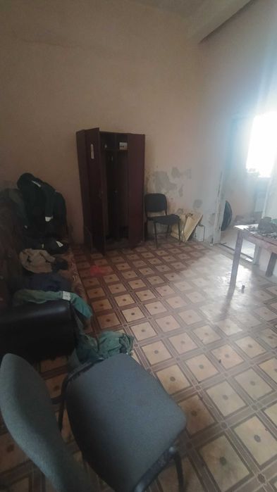 Продаж будівлі в м. Чоп – ідеальна локація для бізнесу або складу!