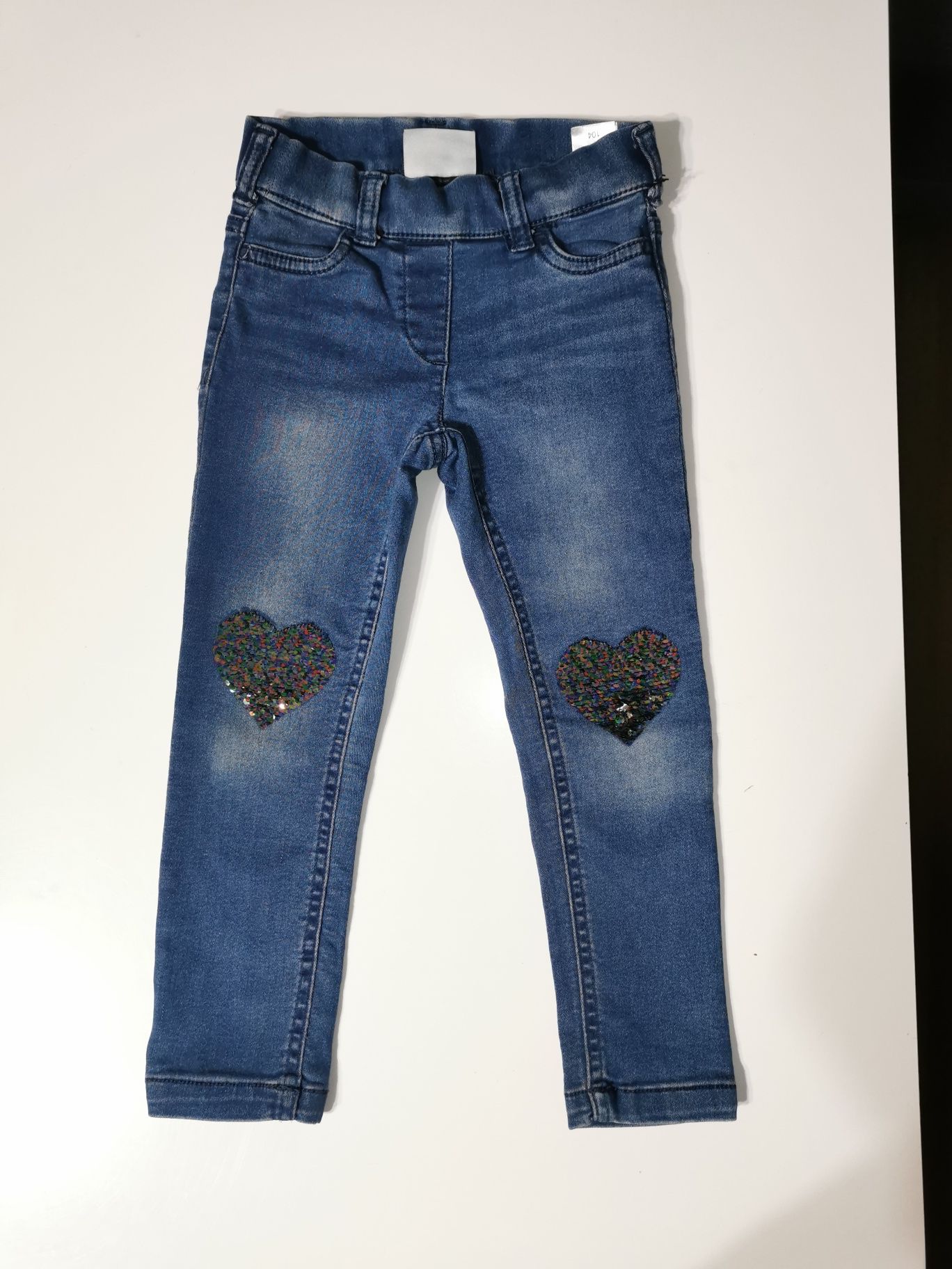 Jegging jeans C&a z serduszkami, jegginsy, jeansy r. 104
