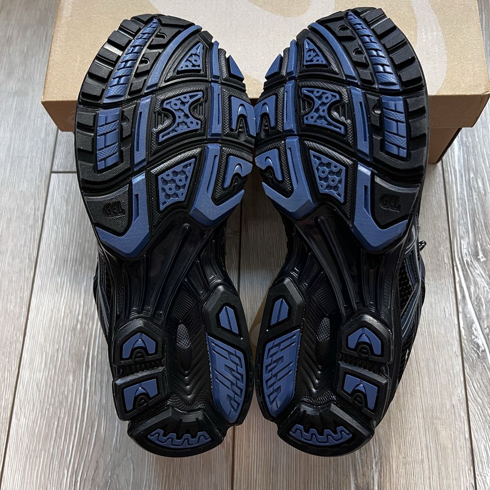 Оригинал Asics Gel Nimbus 10.1 Black Grand Shark новые 43.5