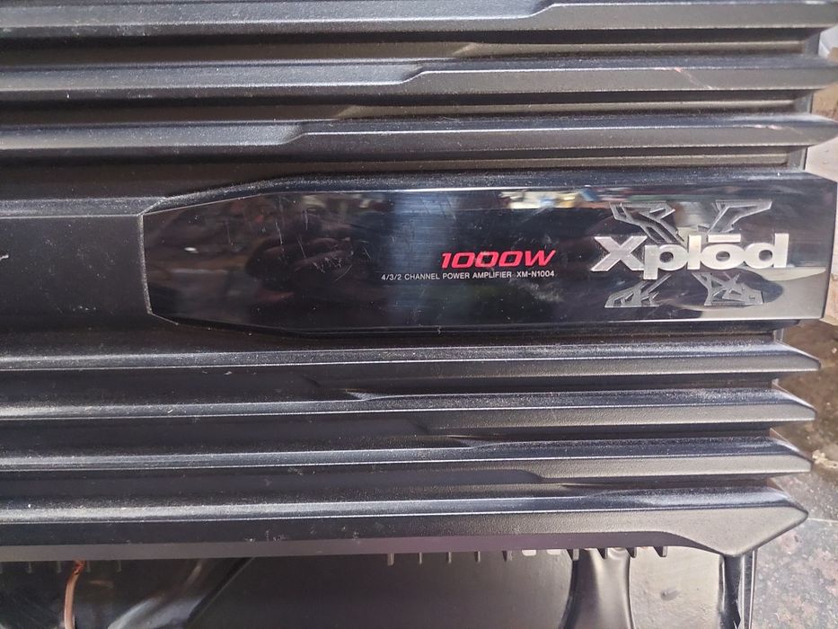 Amplificador Sony + Subwofer Pioneer