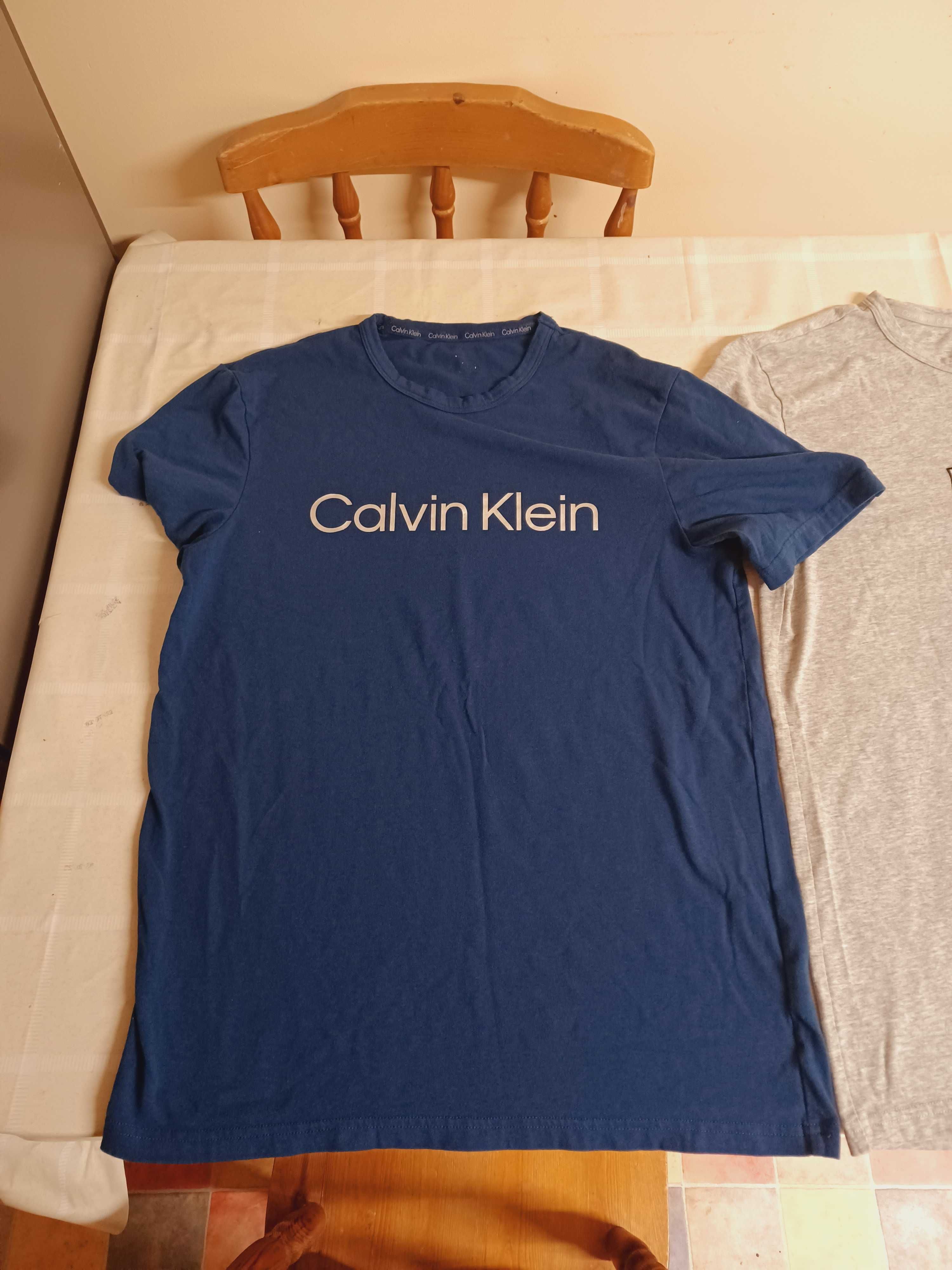 Calvin klein koszulka. Niebieska. Rozmiar M.