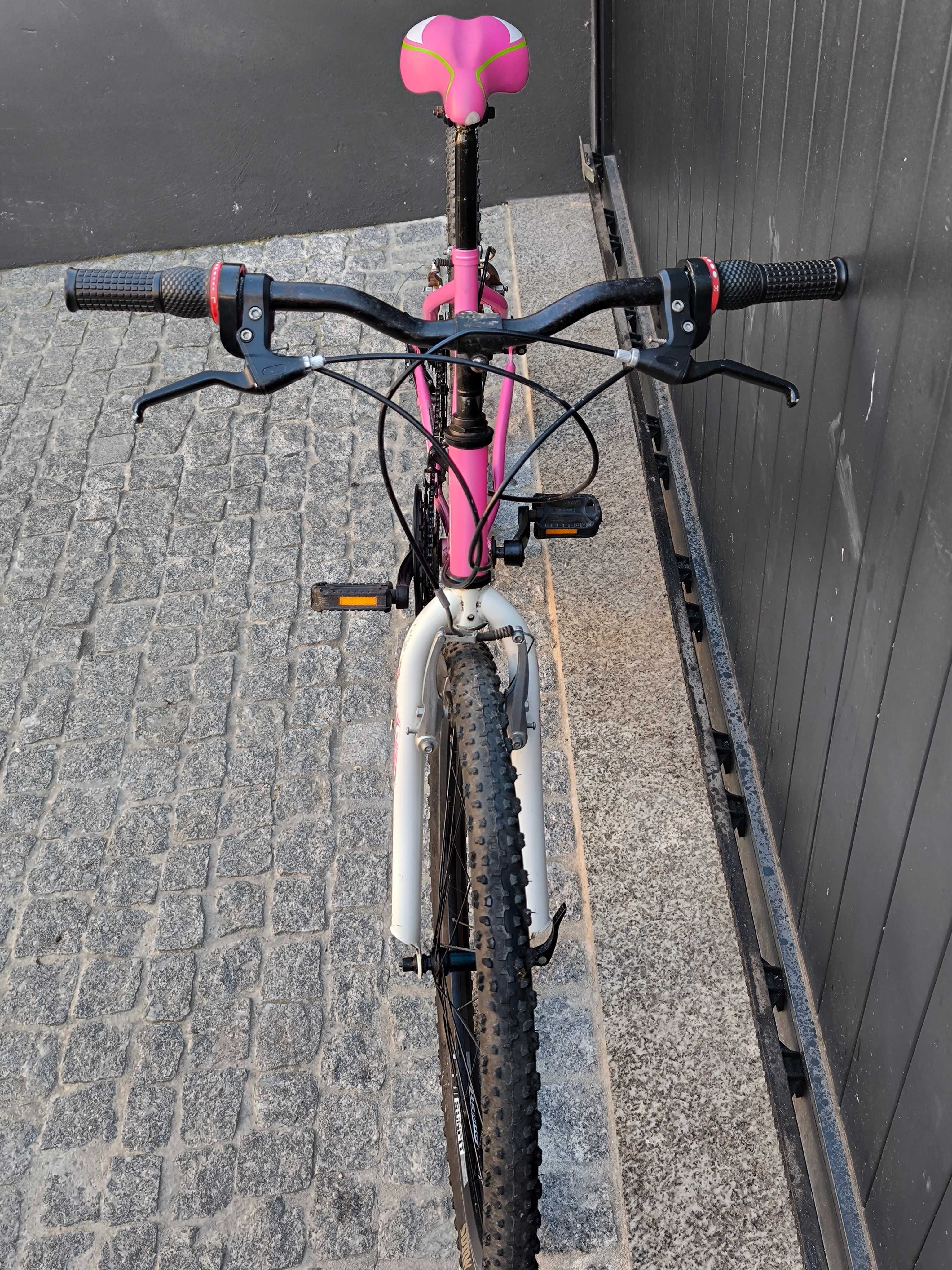 Bicicleta menina rosa