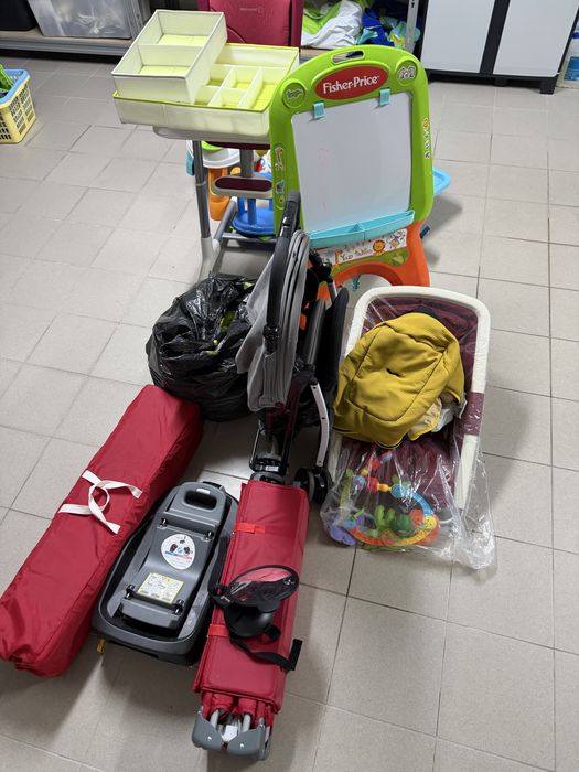 Conjunto de artigos para bebé