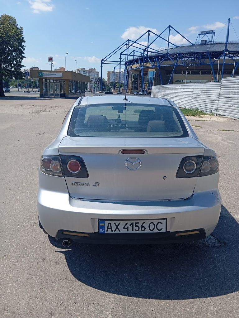 Продам Мазда 3 СРОЧНО