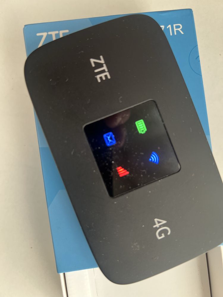 Router przenośny LTE/modem