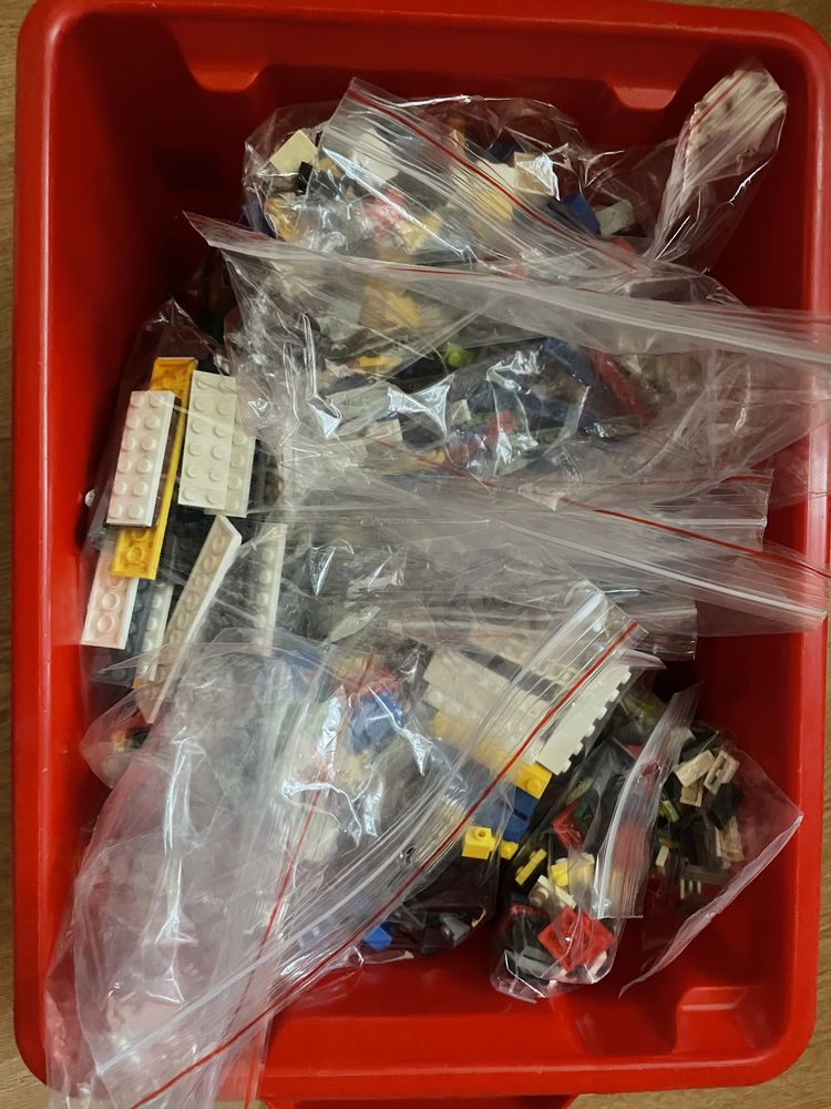 LEGO- kolekcja ponad 35 zestawów