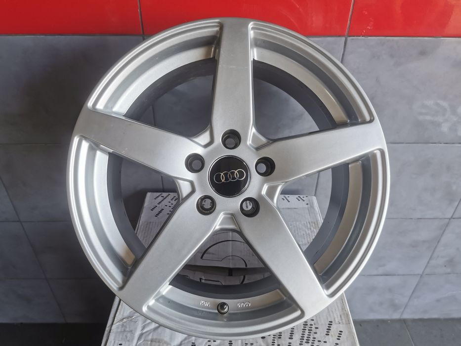 Felgi 17" 5x112 Audi A3 A4 A6 VW Golf Passat Skoda Octavia