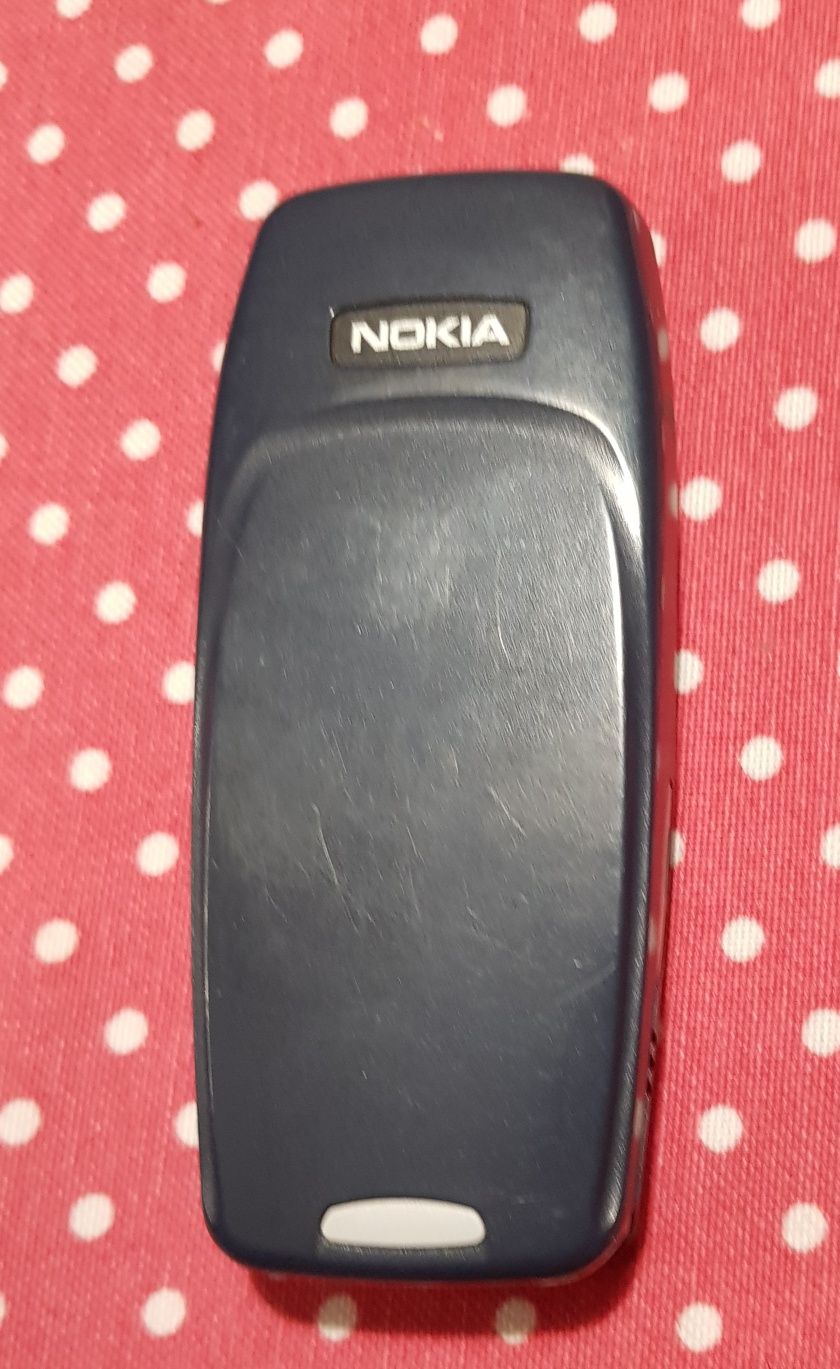 Nokia 3310 azul em bom estado