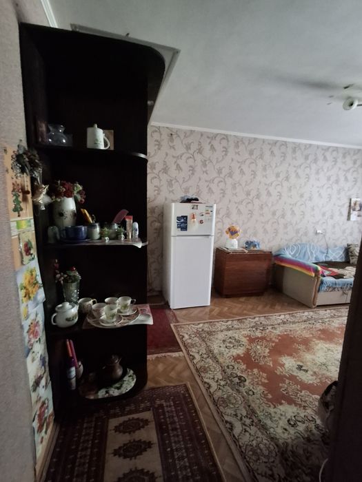 Продаж великої кімнати в гуртожитку.  РЕМЗАВОД.