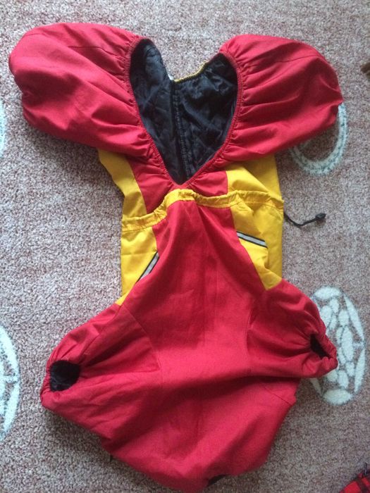 Комбінезон для собак середніх порід