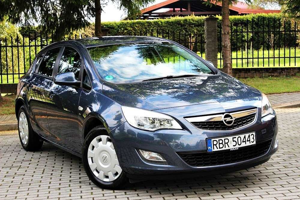 Opel Astra J 1,4 benzyna z Niemiec, Klima ,Serwis SUPER STAN !!