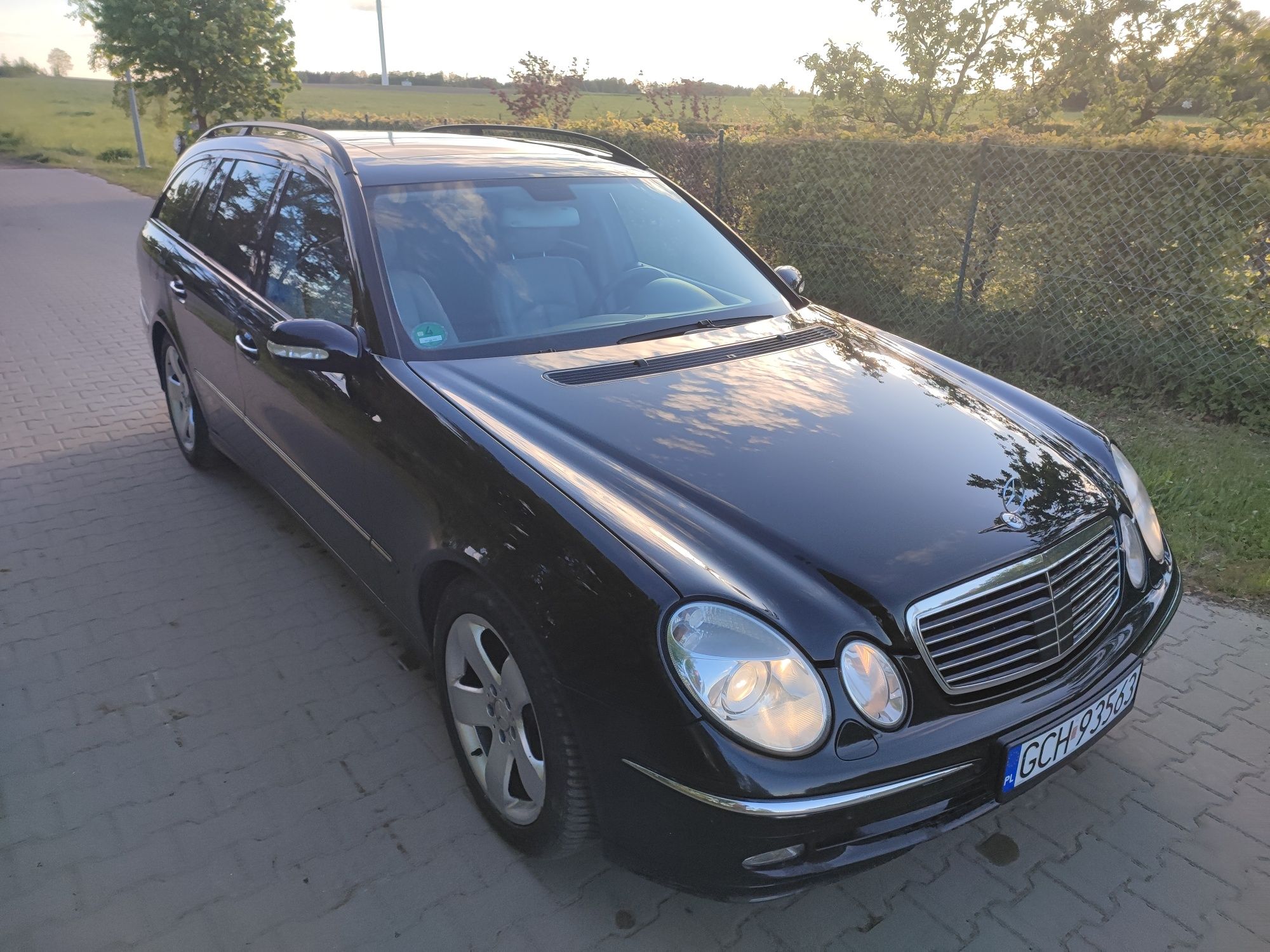 Mercedes E320 cdi R6 w211 Avantgarde Radar Webasto