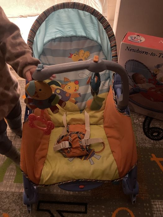 Leżaczek bujaczek fisher price