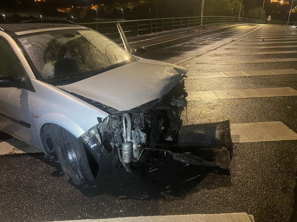 Carro para venda de peças